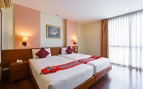 ลันตานา รีสอร์ท